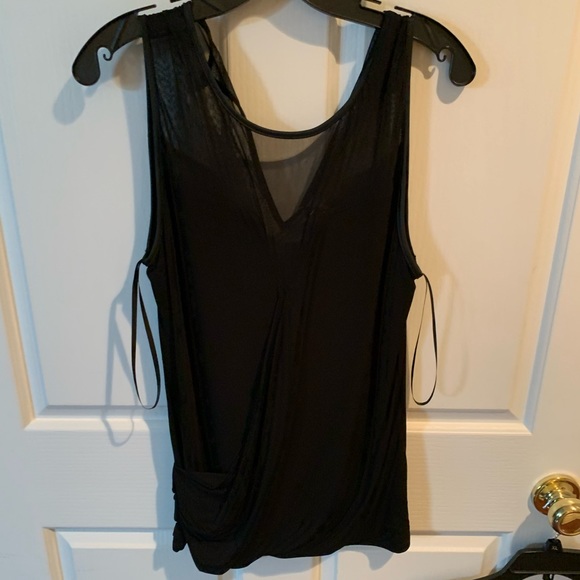 New with tags Bebe top - Picture 2 of 6